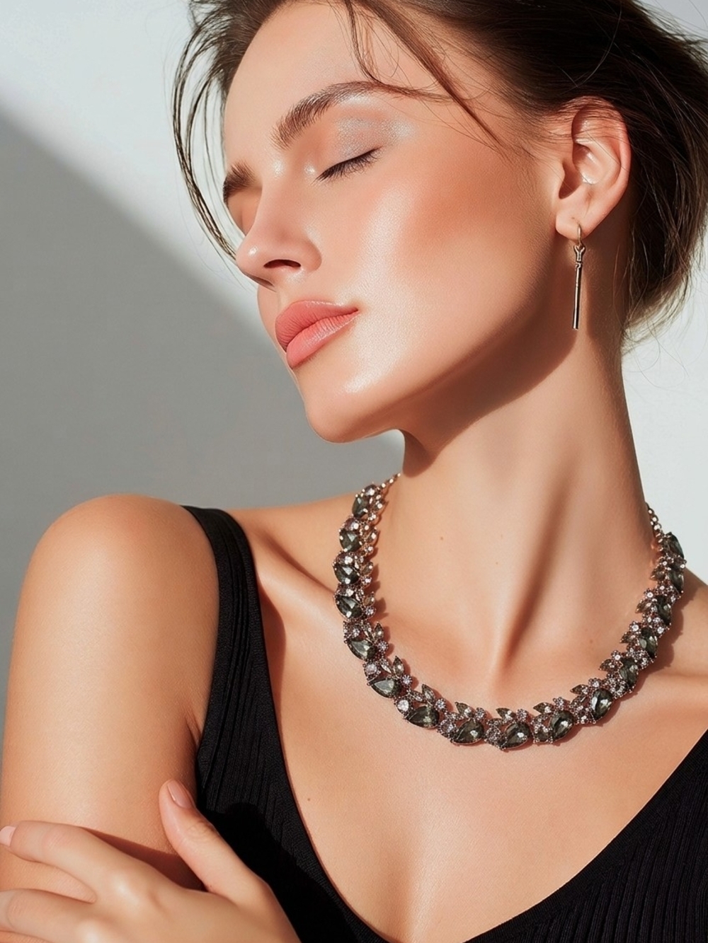 Faceted Crystal Choker Necklace in Gunmetal Tone